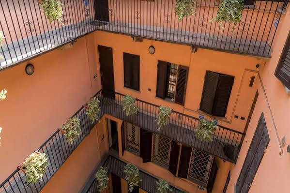 Duomoloft Apartment Милано Екстериор снимка